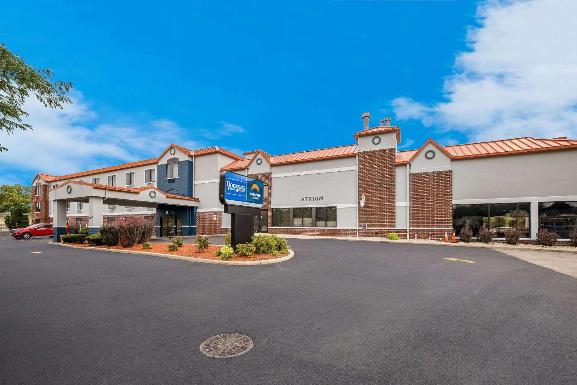 Suburban Studios Milwaukee Airport Exterior foto